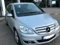 Gebraucht Mercedes B180 116 PS (85 kW) 2010 Grau Van / Kleinbus