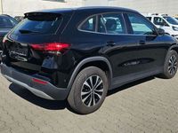 Gebraucht Mercedes GLA200 150 PS (110 kW) 2022 Kosmosschwarz  metalliclack SUV
