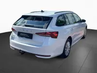 Gebraucht Skoda Octavia Essence 116 PS (85 kW) 2025 Weiß Kombi