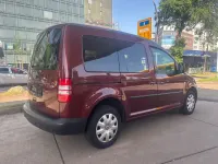 Usado VW Caddy Trendline 105 HP (77 kW) 2011 Vermelho Monovolume