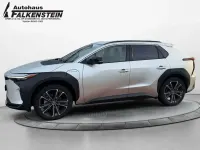 Gebraucht Toyota bZ4X Basis 150 kW (204 PS) 2023 Precious silver SUV