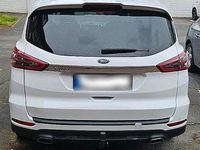 Gebraucht Ford S-MAX Titanium 177 PS (130 kW) 2017 Weiß Van / Kleinbus