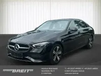 Gebraucht Mercedes C300 Avantgarde 258 PS (189 kW) 2022 Obsidianschwarz  metalliclack Limousine