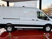 Gebraucht Ford Transit Trend 131 PS (96 kW) 2025 Weiß Van / Kleinbus