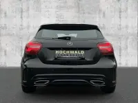 Gebraucht Mercedes A180 AMG line 122 PS (89 kW) 2017 Schwarz Limousine