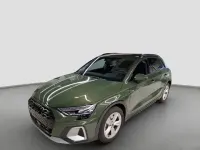 Gebraucht Audi A3 Comfort 150 PS (110 kW) 2025 Distriktgrün metallic Limousine