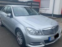 Gebraucht Mercedes C180 156 PS (114 kW) 2011 Silber Limousine