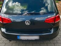 Gebraucht VW Golf VII 110 PS (80 kW) 2016 Grau Kleinwagen