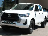Gebraucht Toyota HiLux 150 PS (110 kW) 2021 Weiß Pickup