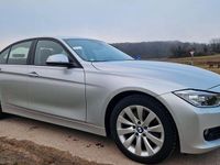 Gebraucht BMW 330 258 PS (189 kW) 2013 Silber Limousine
