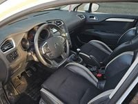 Gebraucht Citroën C4 SELECTION 120 PS (88 kW) 2012 Weiß Limousine