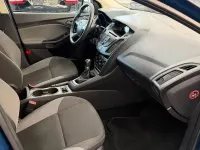 Gebraucht Ford Focus Ambiente 101 PS (74 kW) 2014 Blau Limousine