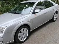 Gebraucht Ford Mondeo 140 PS (102 kW) 2005 Silber Limousine