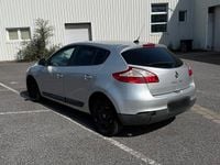 Gebraucht Renault Mégane III 110 PS (80 kW) 2013 Silber Kleinwagen