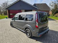 Gebraucht Ford Tourneo Titanium 120 PS (88 kW) 2016 Grau Kombi