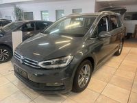 Gebraucht VW Touran Comfortline 150 PS (110 kW) 2024 Grau Van / Kleinbus