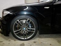 Gebraucht BMW 135 Performance 306 PS (225 kW) 2008 Schwarz Kleinwagen