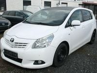 Gebraucht Toyota Verso Edition 147 PS (108 kW) 2011 Weiß Van / Kleinbus