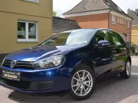Gebraucht VW Golf VI Comfortline 122 PS (89 kW) 2011 Blau Kleinwagen