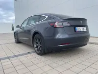 Gebraucht Tesla Model 3 Standard Range Plus 239 kW (325 PS) 2019 Grau Limousine