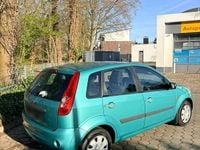 Gebraucht Ford Fiesta 69 PS (50 kW) 2007 Grün Kleinwagen
