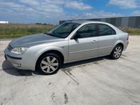 Gebraucht Ford Mondeo Futura 125 PS (91 kW) 2006 Silber Limousine