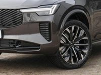 Neu Volvo XC90 Plus 310 PS (228 kW) 2026 Grau SUV
