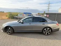 Gebraucht Mercedes E220 Night 194 PS (142 kW) 2018 Grau Limousine