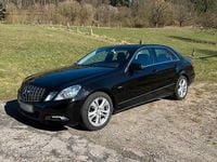 Gebraucht Mercedes E200 Avantgarde 184 PS (135 kW) 2009 Schwarz Limousine