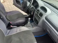 Używany Renault Clio II 58 KM (42 kW) 2000 Czarny Sedan/Limuzyna