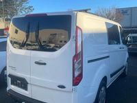 Gebraucht Ford Transit Custom Trend 170 PS (125 kW) 2023 Frostweiß Van / Kleinbus