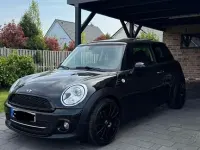 Usata Mini Cooper 122 CV (89 kW) 2011 Nero Utilitaria