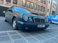 gebraucht Mercedes E200 CLASSIC