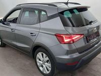 Gebraucht Seat Arona Style 116 PS (85 kW) 2018 "pirineos" grau SUV