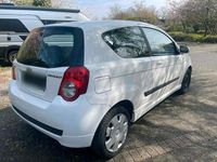 Gebraucht Chevrolet Aveo 85 PS (62 kW) 2009 Weiß Kleinwagen