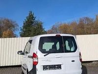Second-hand Ford Transit Trend 101 CP (74 kW) 2020 Alb Monovolum