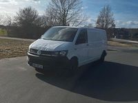 Gebraucht VW T6 150 PS (110 kW) 2019 Rot Van