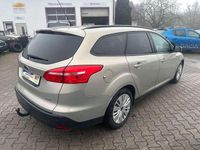 Gebraucht Ford Focus Business Edition 101 PS (74 kW) 2014 Grau Kombi