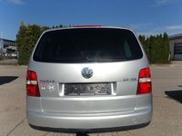 Gebraucht VW Touran Highline 140 PS (102 kW) 2007 Silber Van / Kleinbus