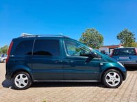 Gebraucht Mercedes Vaneo 102 PS (75 kW) 2005 Grün Van / Kleinbus