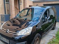 Second-hand Citroën Berlingo SELECTION 98 CP (72 kW) 2017 Negru Monovolum