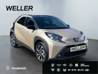 Neu Toyota Aygo 72 PS (52 kW) 2025 Ginger beige 78 Kleinwagen