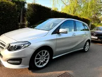 Gebraucht Mercedes B180 2017 Silber Van / Kleinbus