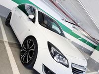 Gebraucht Opel Insignia 195 PS (143 kW) 2015 Weiß Kombi