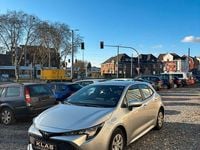 Gebraucht Toyota Corolla Basis 116 PS (85 kW) 2019 Silber Limousine