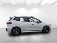 Gebraucht BMW 218 Active Tourer Performance 136 PS (100 kW) 2025 Weiß Van / Kleinbus