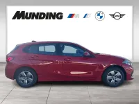 Gebraucht BMW 118 Advantage 136 PS (100 kW) 2023 Rot Kleinwagen