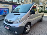 Gebraucht Opel Vivaro 114 PS (83 kW) 2015 Silber Van / Kleinbus