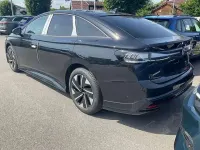 Neu VW ID.7 Pro 210 kW (286 PS) 2026 Schwarz metallic