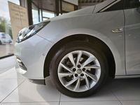 gebraucht Opel Astra 1.5 D Elegance Autom. NAVI RFK LED SHZG